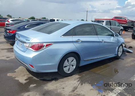 2013 Hyundai Sonata Hybrid из США, поврежденный, VIN KMHEC4A46DA072354